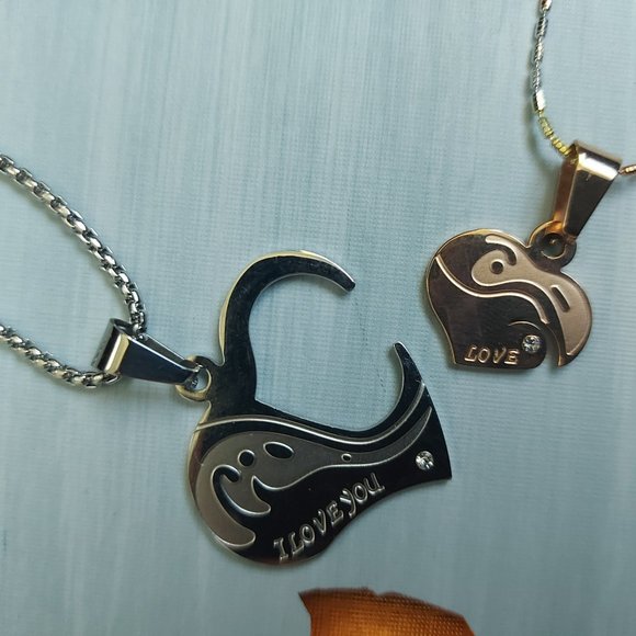 COUPLE'S HEART NECKLACE GOLD PLATED BRAND NEW - Picture 3 of 9